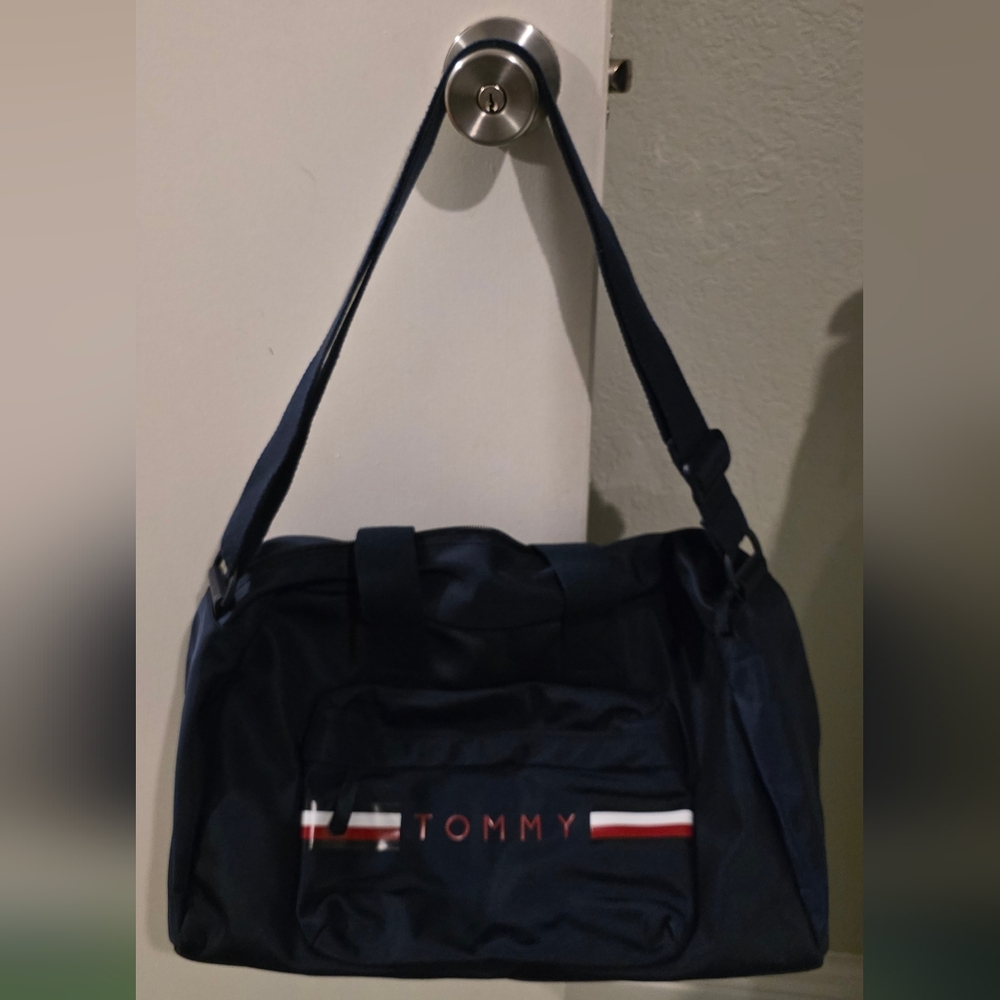 Tommy Hilfiger Navy Duffel with Signature Stripe